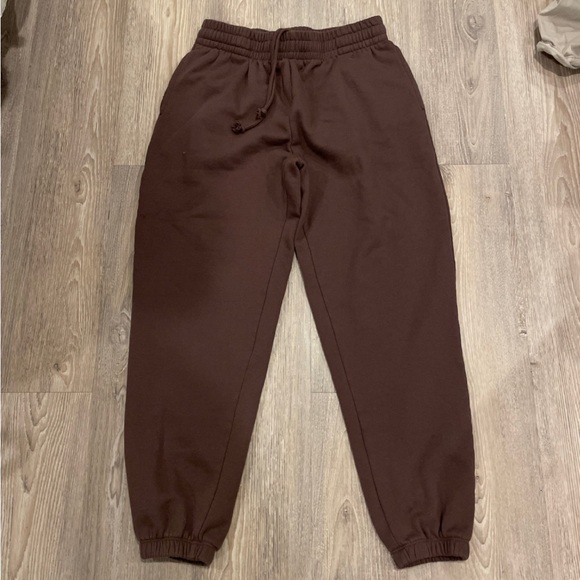 Garage 90s Jogger - Picture 3 of 3